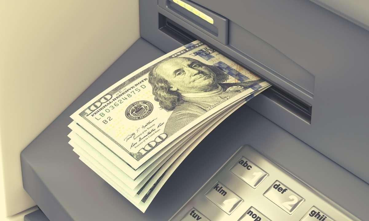 鲸鱼积聚21天内的利润达到3290万美元:记录二元积累